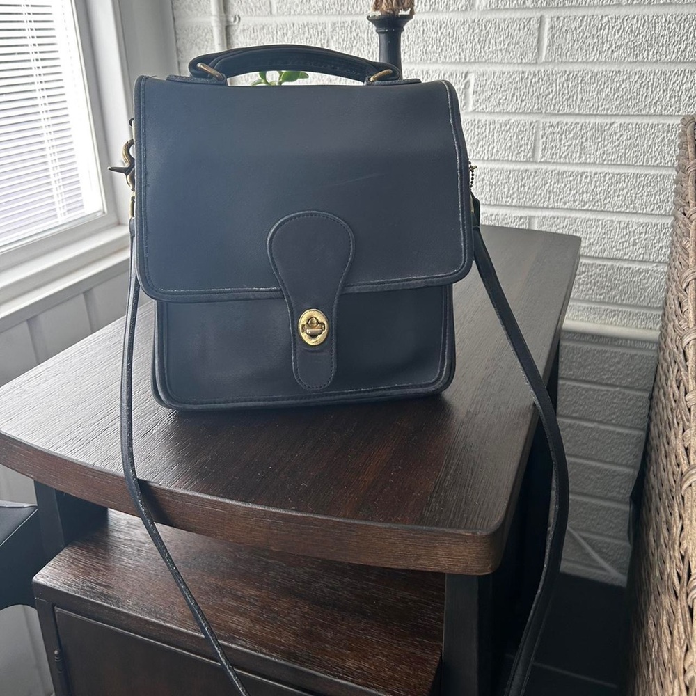 Vintage Coach Station Top Handle Cross Body